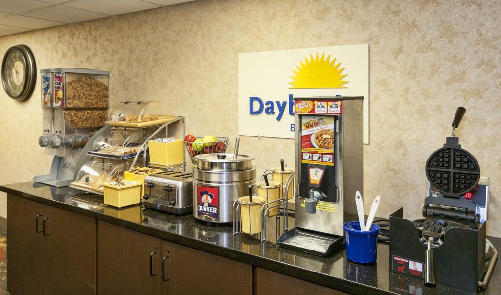 Days Inn By Wyndham Duluth Lakewalk מראה חיצוני תמונה